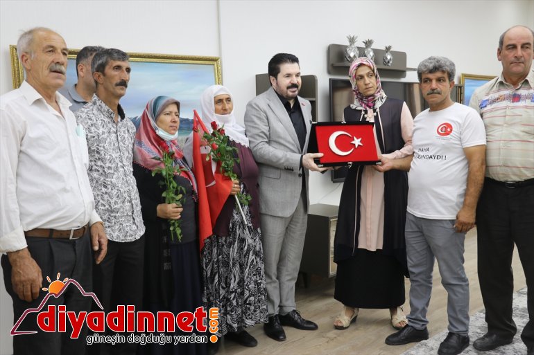 ziyareti Yürüyüşe teşekkür Diyarbakır Beyaz annelerinden Belediyesine Ağrı hazırlanan 10
