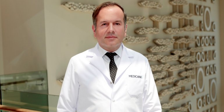 Donuk omuz sendromu orta yaş kadınlarda daha sık görülüyor1