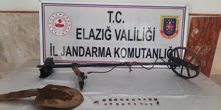 Elazığ'da kaçak kazı yapan şüpheli yakalandı