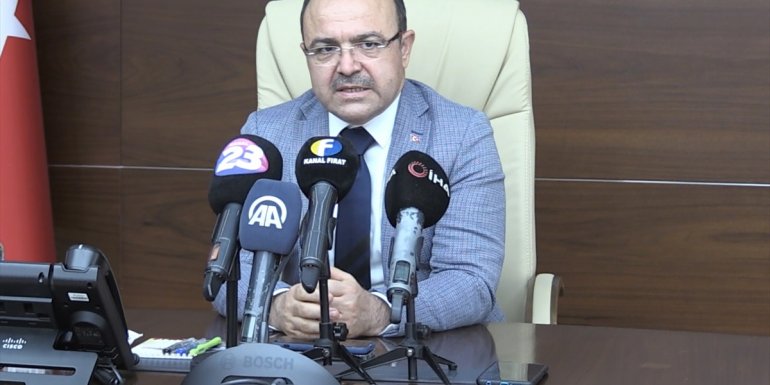 ELAZIĞ - Vali Yırık, kentsel dönüşüm ve TOKİ konutlarının yapımına ilişkin değerlendirmelerde bulundu1