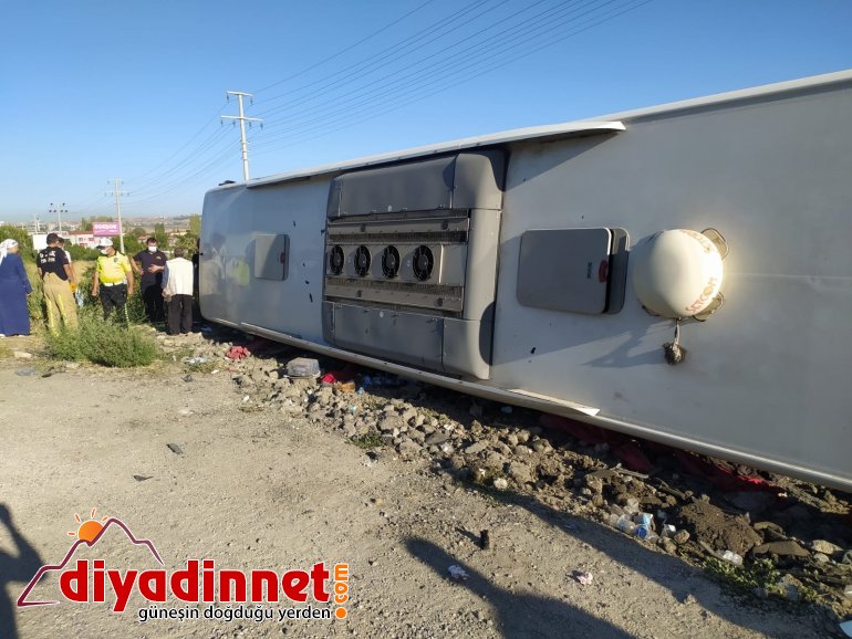 Kontrolden çıkan otobüste can pazarı: 33 yaralı1