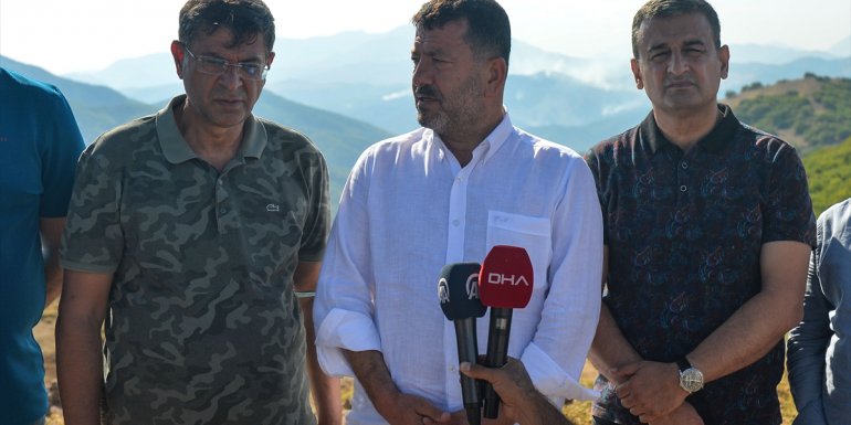 CHP heyeti, Tunceli'deki örtü yangını bölgesini inceledi