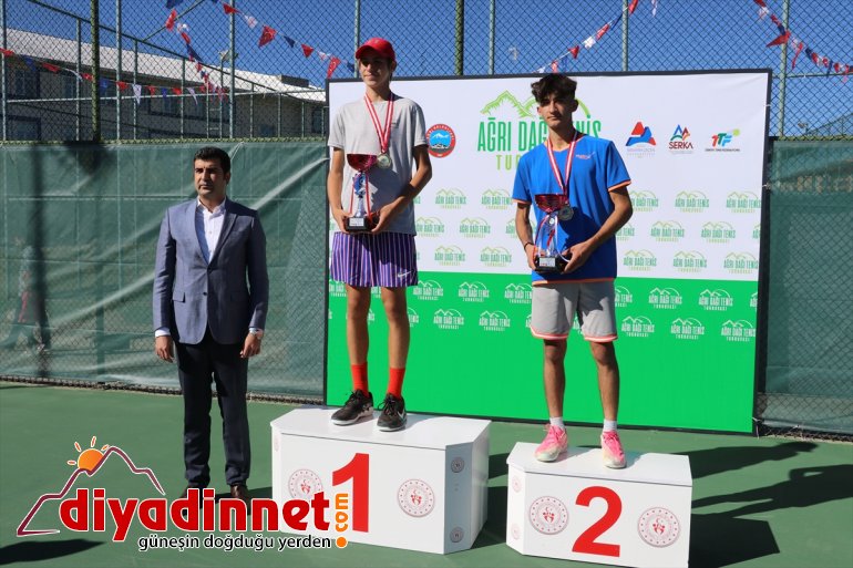Ağrı sona Dağı Turnuvası - AĞRI erdi ilden Tenis 23 katıldığı sporcuların 2