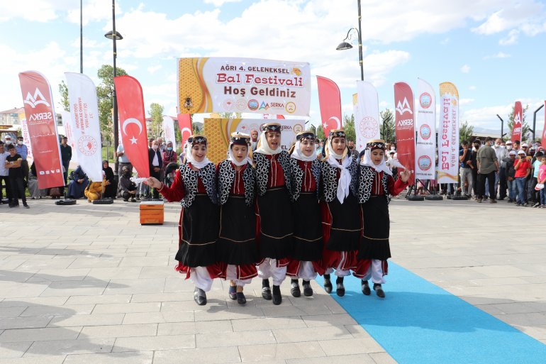 ağrı bel festivali2