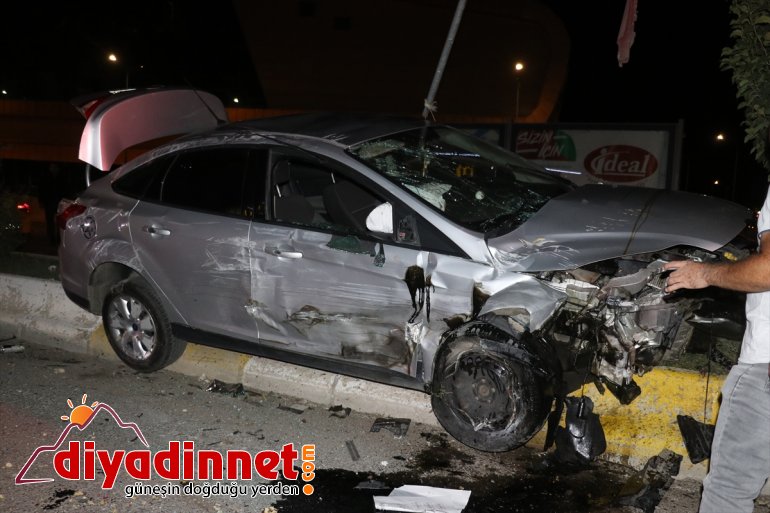 yaralandı çarpıştığı Ağrı