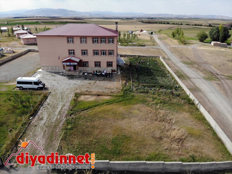 bostanından karşılanıyor ürünlerle Ağrı