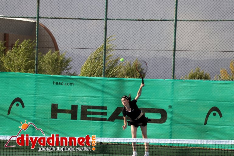 Ağrı Turnuvası Dağı 23 Tenis katılımıyla 137 ilden başladı sporcunun 13