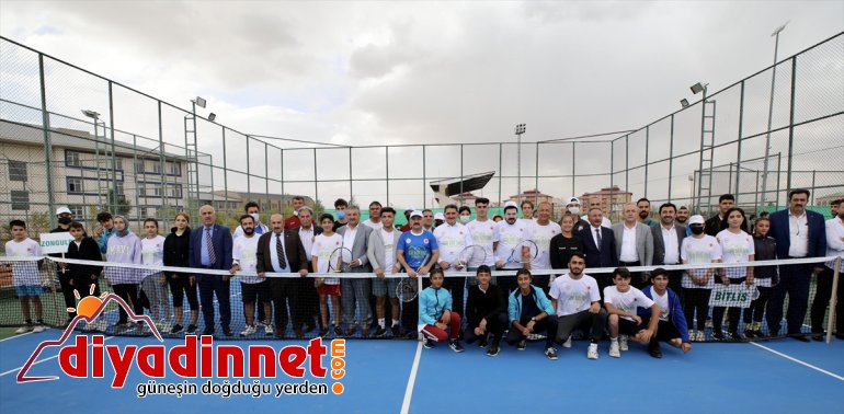 23 Turnuvası katılımıyla Ağrı ilden sporcunun 137 Dağı Tenis başladı 3