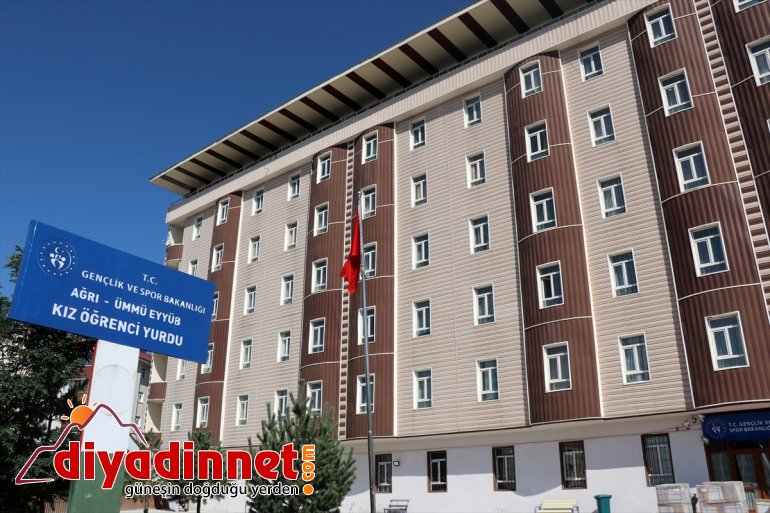 Ağrı'daki devlet yurtları üniversite öğrencilerini ağırlamak için gün sayıyor