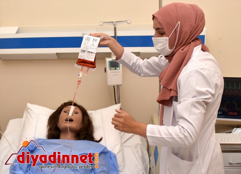 mesleklerine başlayacak eğitimiyle deneyimli AĞRI sağlıkçıları, simülasyon Geleceğin - daha 9