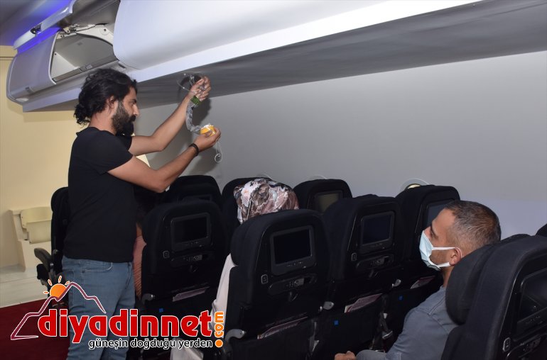 - hizmetlerini öğreniyorlar Kabin AĞRI uçak uygulamalı sınıfta 6