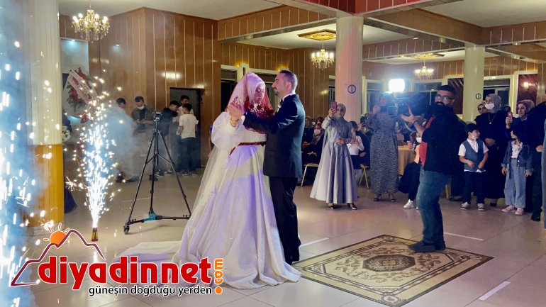 Bulduğu 70 bin lira değerindeki altınları sahibine teslim etti2