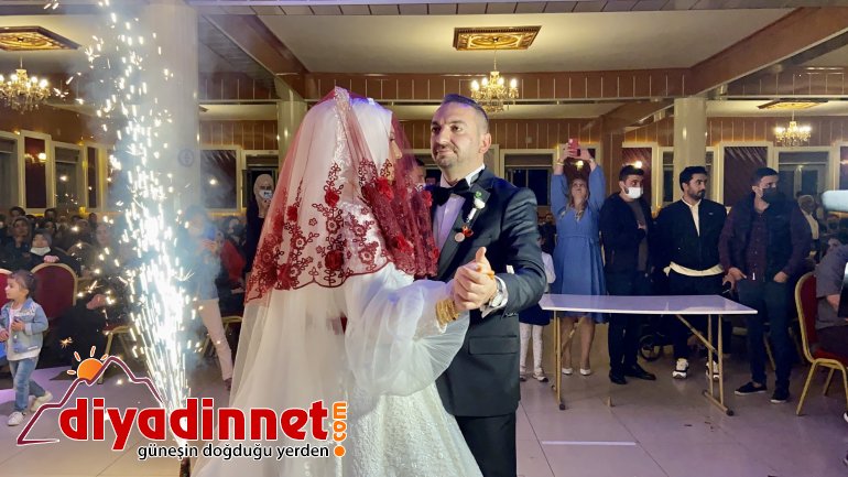 Bulduğu 70 bin lira değerindeki altınları sahibine teslim etti3