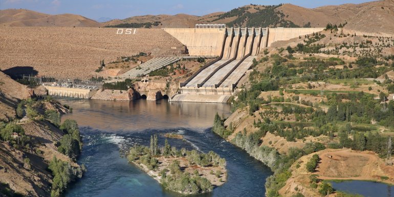 ELAZIĞ - Keban Barajı ve HES 47 yılda ülke ekonomisine 151 milyar lira katkı sağladı1