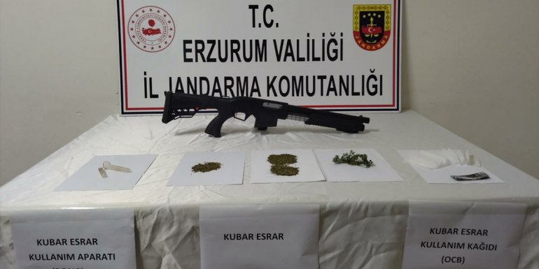 Erzurum'da uyuşturucu operasyonunda 3 zanlı yakalandı