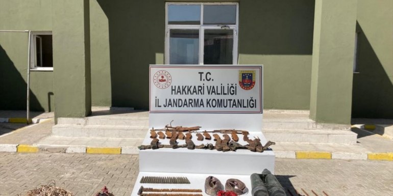 Hakkari'de operasyonunda mühimmat ele geçirildi