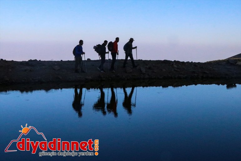 kavuşan oldu da Dağı