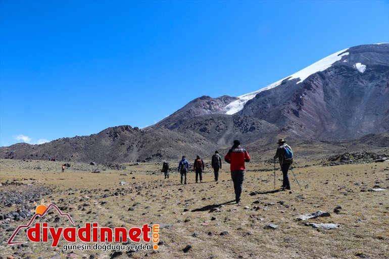 kavuşan Ağrı doğaseverlerin uğrak Huzura Iğdır oldu yeri da Dağı