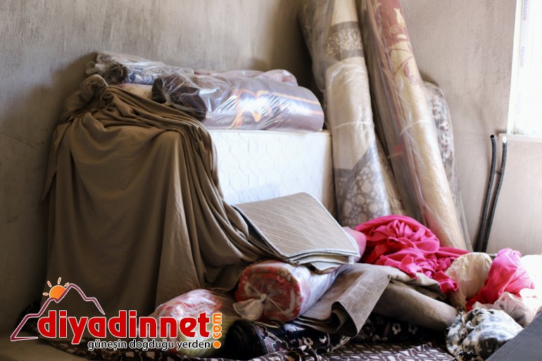 Kanserden eşini kaybeden baba, 3 çocuğuna hem annelik hem babalık yapıyor6