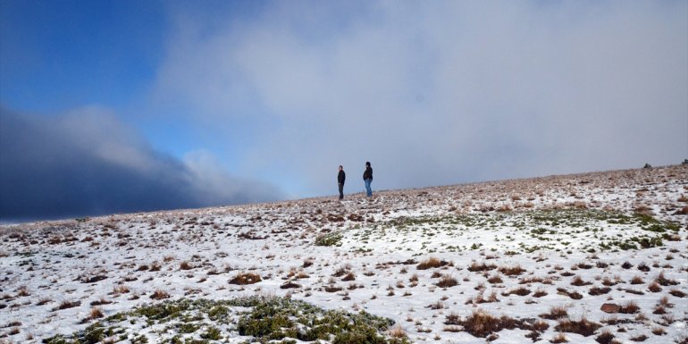 KARS - Kar ve sonbahar renkleri güzel manzaralar oluşturdu1