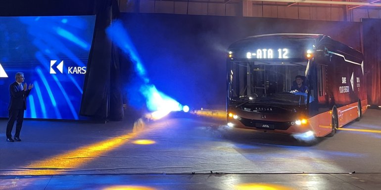 Karsan, doğuştan elektrikli yeni model ailesi e-ATA'nın ihracatına başlıyor