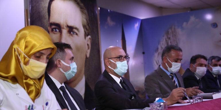 Kaymakam Aydın, aşı bilgilendirme toplantısına katıldı