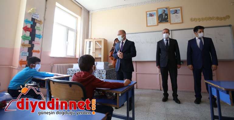 Vali Varol, ilk ders zilini çaldı1