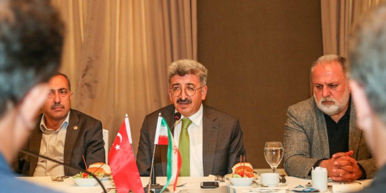 Van Valisi Bilmez, İranlı milletvekilleri ve iş insanlarıyla buluştu
