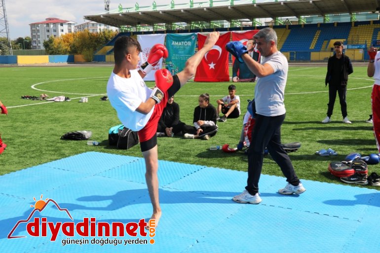 Ağrı Amatör Spor Haftası kortej yürüyüşü6