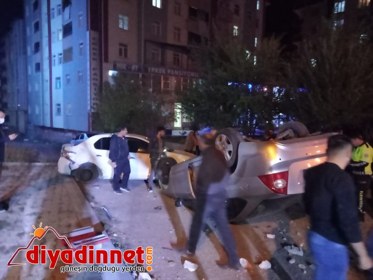 yaralandı araca sürücüsü çarpan otomobilin halindeki park Ağrı