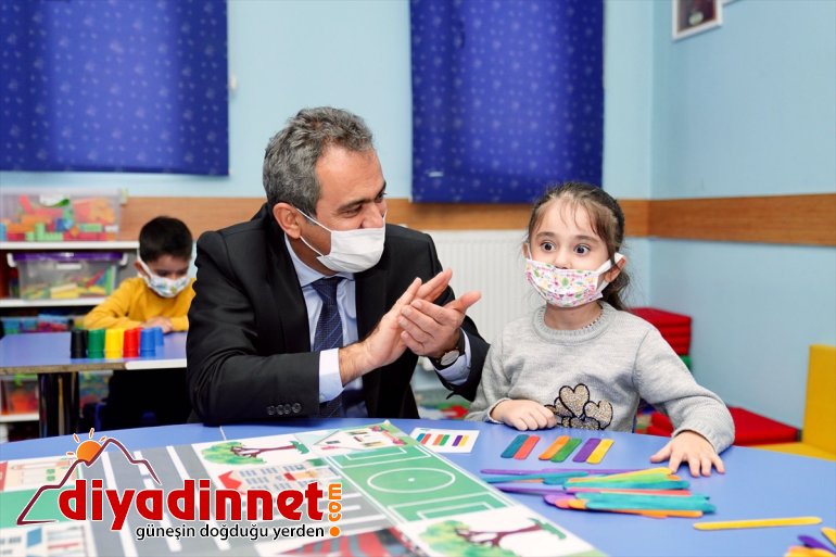 Özer, öğrencilerle Bakanı Milli Mahmut - Eğitim buluştu AĞRI 8