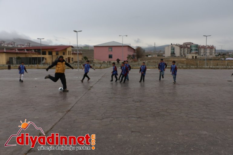 diyadin bordo forma3