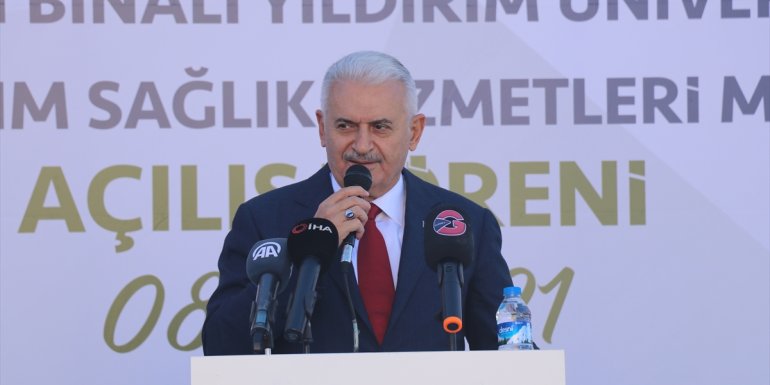 AK Parti'li Binali Yıldırım, Erzincan'da annesinin adı verilen yüksekokulun açılışında konuştu: