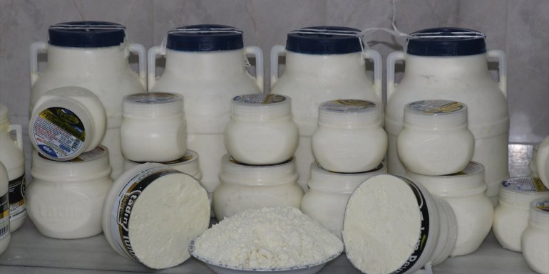 Kahvaltı sofralarına 3 bin rakımdan gelen lezzet: "Erzincan tulum peyniri"