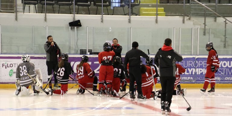 "Buzun perileri" elemeleri geçip, 2022 Pekin Kış Olimpiyatları'na katılmayı hedefliyor