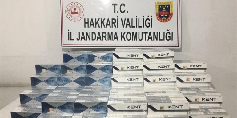 Hakkari'de gümrük kaçağı 3 bin 960 paket sigara ele geçirildi