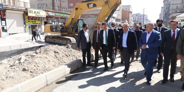 İçişleri Bakan Yardımcısı Mehmet Ersoy, Yüksekova'yı ziyaret etti