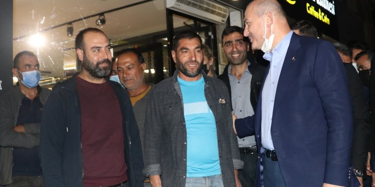 İçişleri Bakanı Süleyman Soylu, Tunceli'de esnaf ziyareti yaptı
