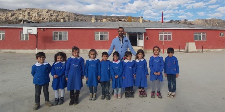 Irak sınırındaki öğretmen "Küresel Öğretmen Ödülü"ne aday gösterildi