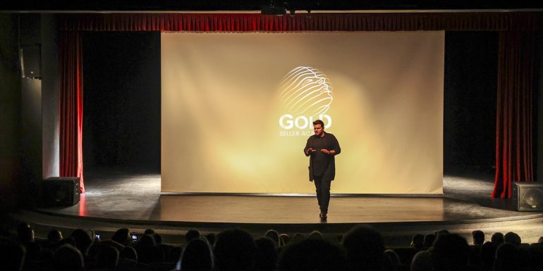 e-ihracat uzmanı İlhan Selçuk, girişimcilere tavsiyelerde bulundu: