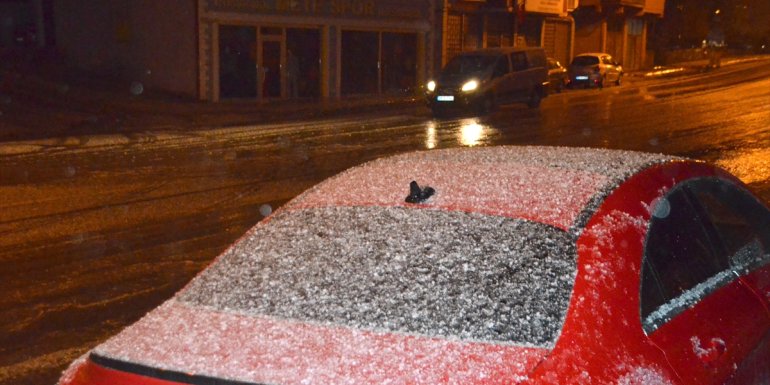 Kars'ta dolu etkili oldu