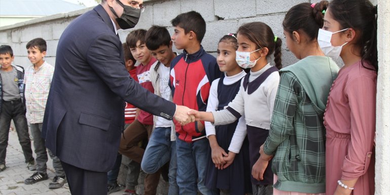 Özalp Kaymakamı Nasır'dan mahalle ziyareti