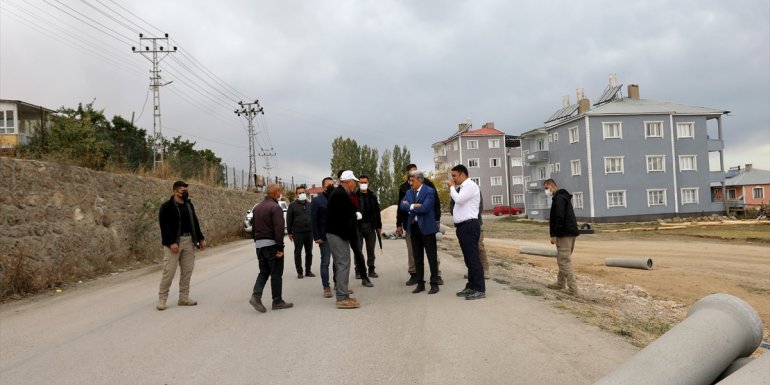 Van Valisi Bilmez, yol çalışmasını inceledi1