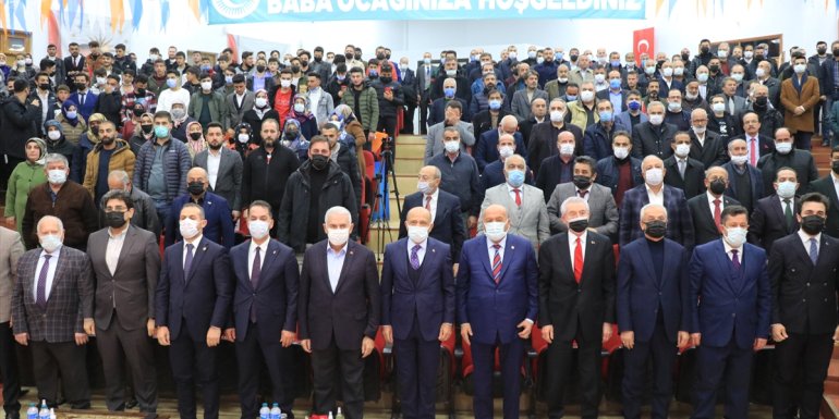 AK Parti Genel Başkanvekili Binali Yıldırım, Erzincan'da partililere hitap etti: