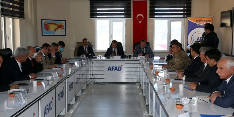 BİTLİS - Kış tedbirleri toplantısı1