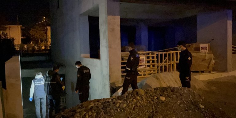 Erzincan'da inşaattan düşen kişi ağır yaralandı