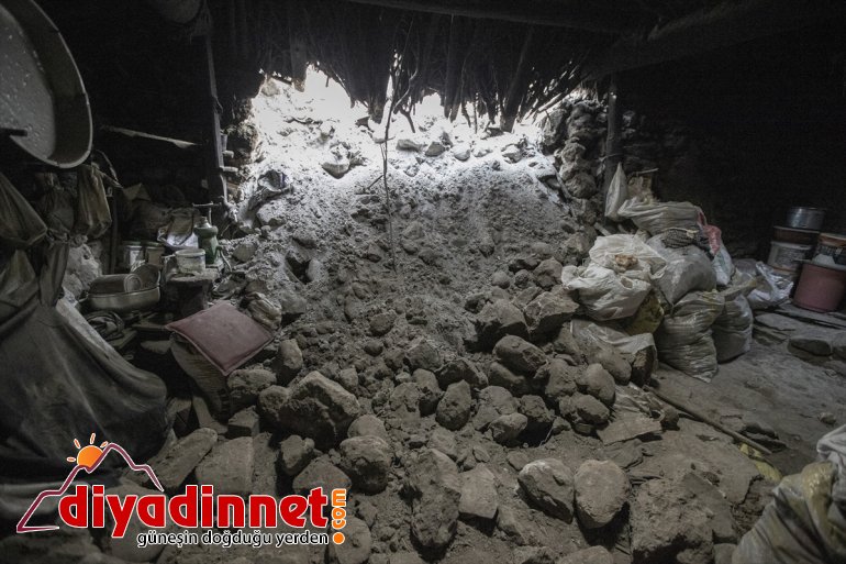 görenler evleri hasar çadırlarda ERZURUM geçirdi - Depremde sıcak geceyi 2