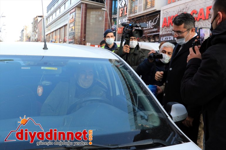 Erzurum Valisi Memiş, kemer takmayan sürücüyü 'Şimdilik affediyorum' diyerek uyardı