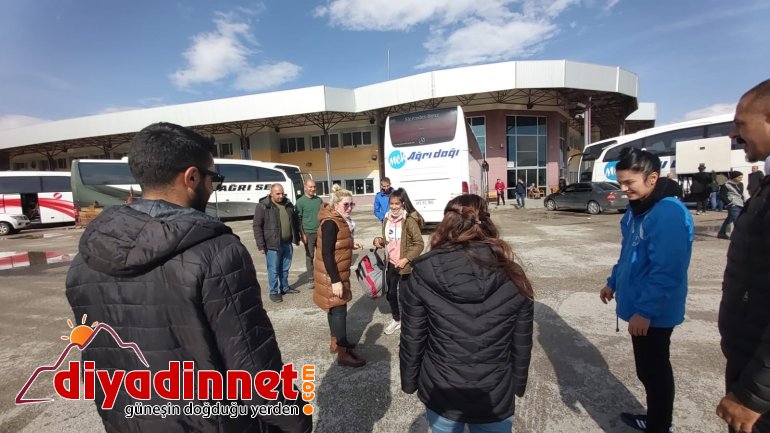 Konyar milli sporcuyu evinde ziyaret etti3