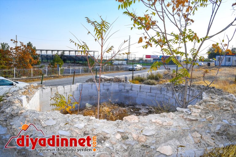 Usta çalışmaları Kümbeti